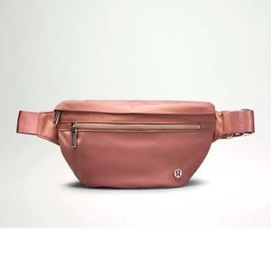 Lulu Lemon Everywhere Belt Bag In Light Pink. 💗
